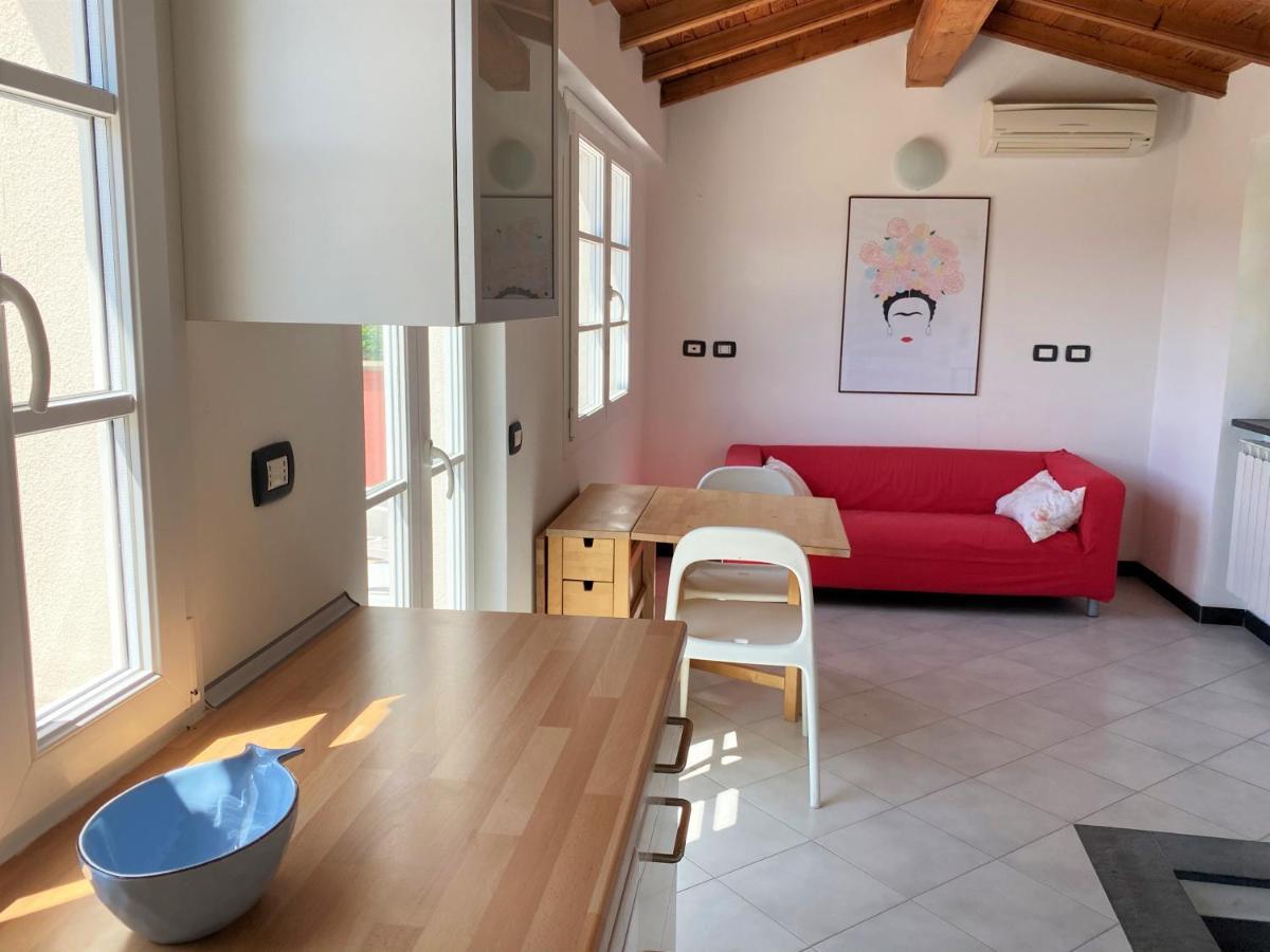 Le Case Della Lizza - Casa Rossa Levanto Exterior foto